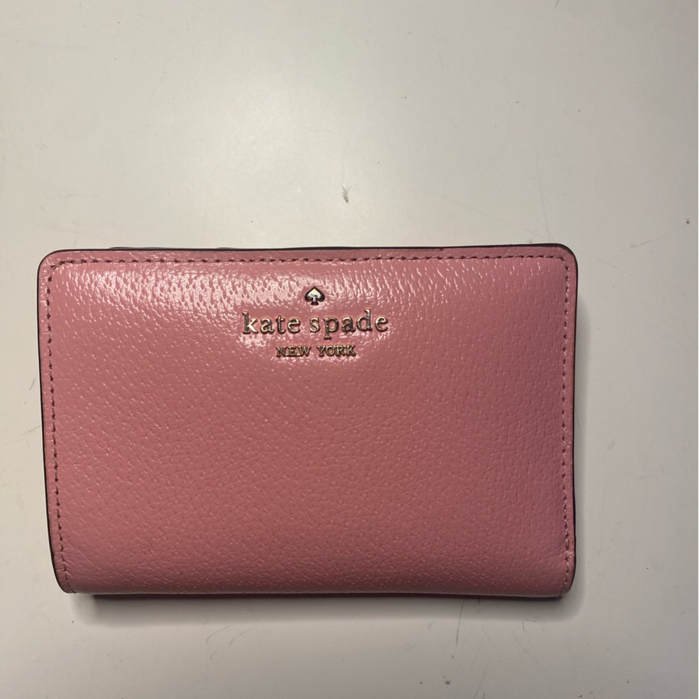 small pink kate spade wallet